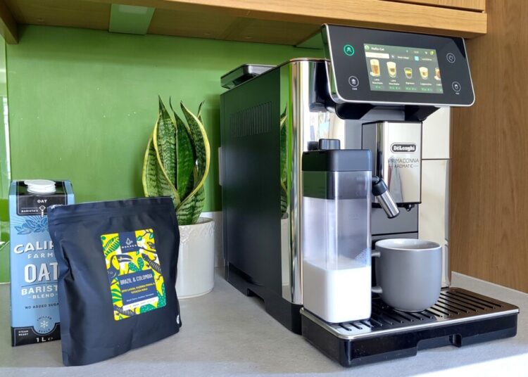 The De’Longhi Primadonna Aromatic is an espresso machine with a personality, and after one week we’re already best friends