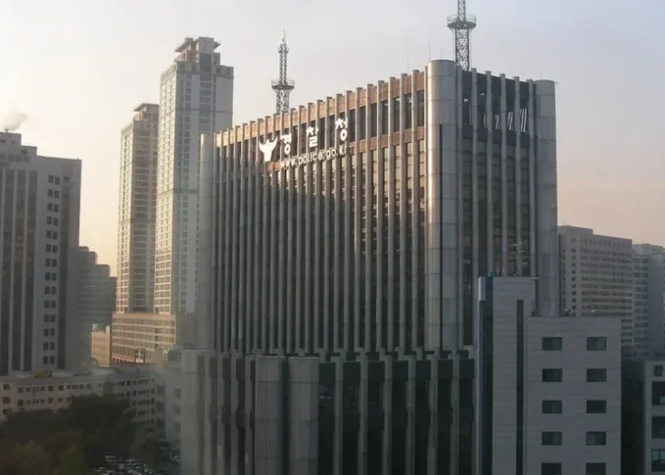 Three Ex-Hybe Employees Sentenced to Prison on Insider-Trading Charges — Bang Si-hyuk Investigation Intensifies With New Raid