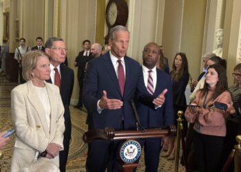 Republicans stand by Trump’s war against Iran, reject war powers role for Congress