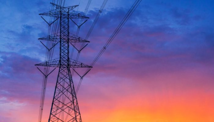 Bill to fast-track small nuclear reactors for data centers advances in Senate