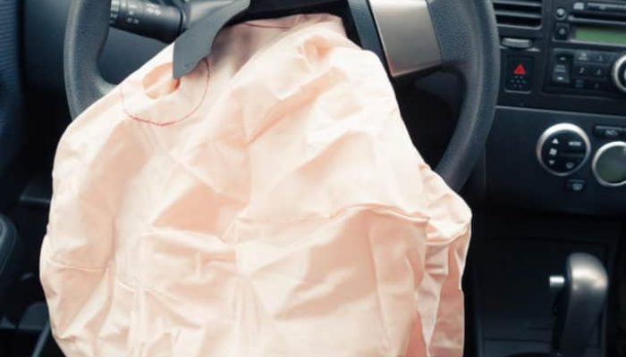 Frightening Two-Vehicle Crash on Highway 8 Injures 2 People [St. Francois County, MO]